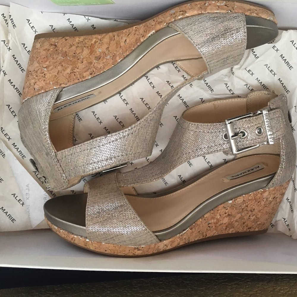 Alex Marie Illiana Grey/Silver Formal Wear Women's Sandals Size 6.5